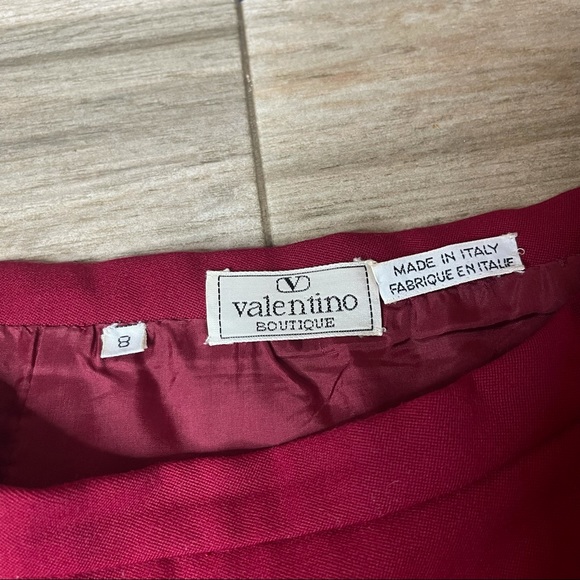 Vintage Valentino 1980's Burgandy/Berry Button A Line Skirt 8 - Picture 3 of 7